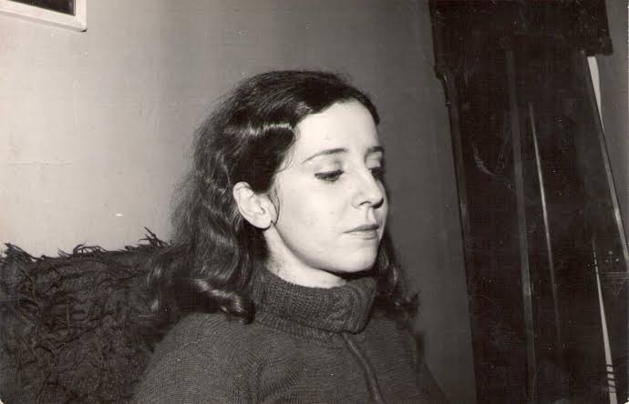 Yürekte Bukağı – Tomris&nbsp;Uyar